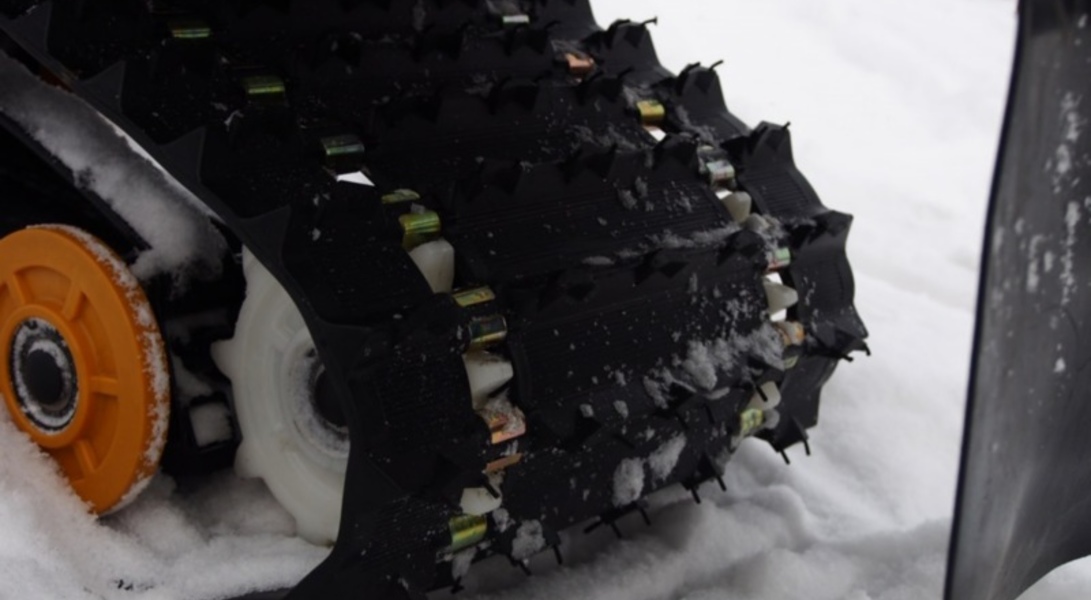 Гусеницы для отечественных снегоходов – цена, характеристики и их предназначение